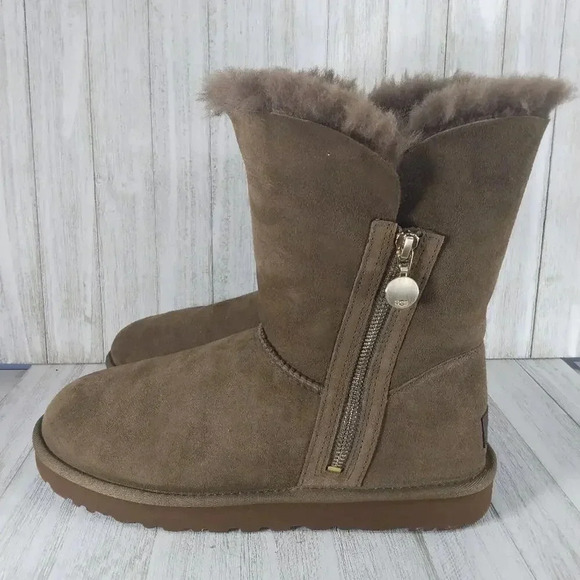 Ugh Bailey Zip Short Shearling Tan Women's 10 - Picture 3 of 16